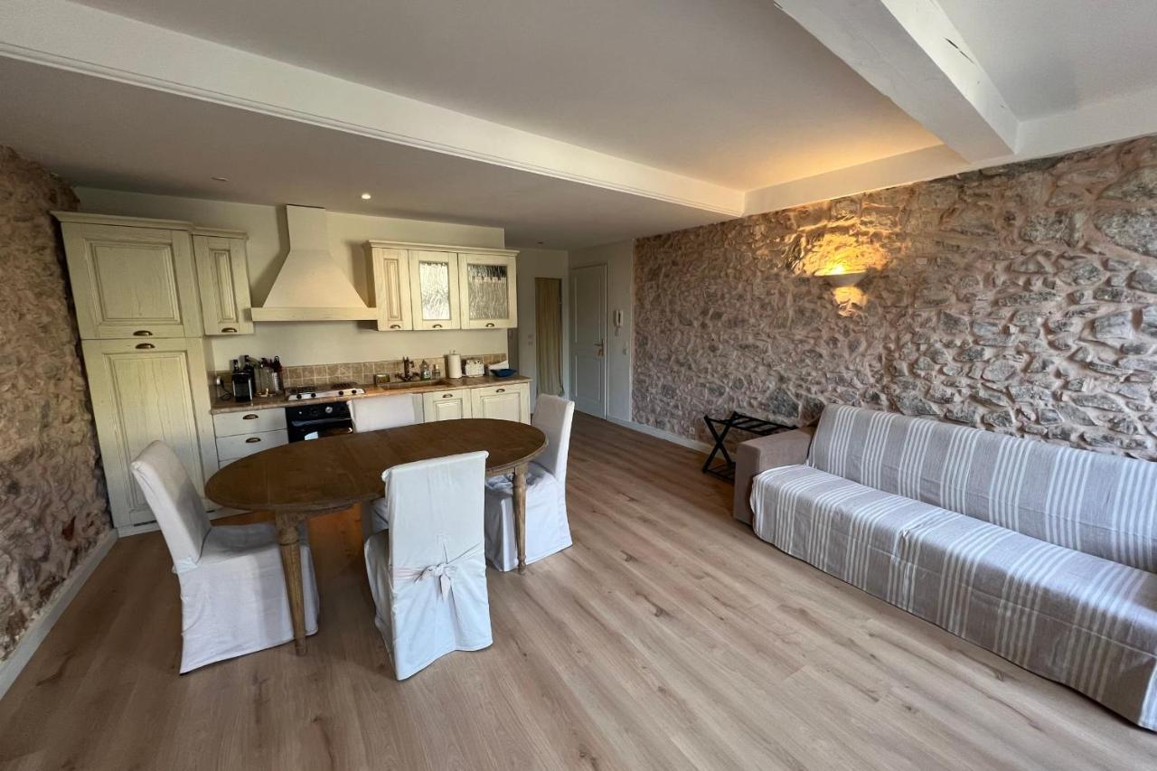 C054-Bel Appartement Lumineux Au Coeur Du Suquet 戛纳 外观 照片