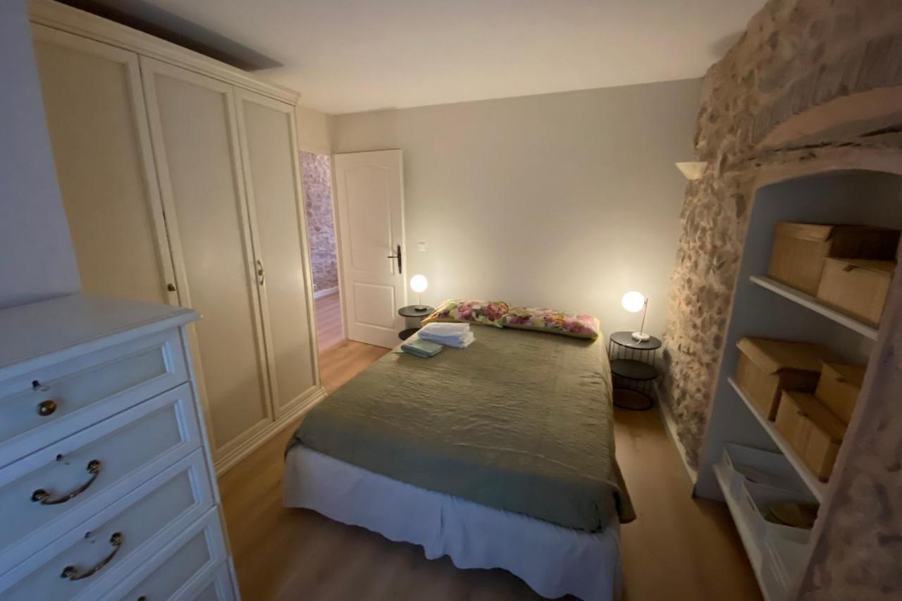 C054-Bel Appartement Lumineux Au Coeur Du Suquet 戛纳 外观 照片