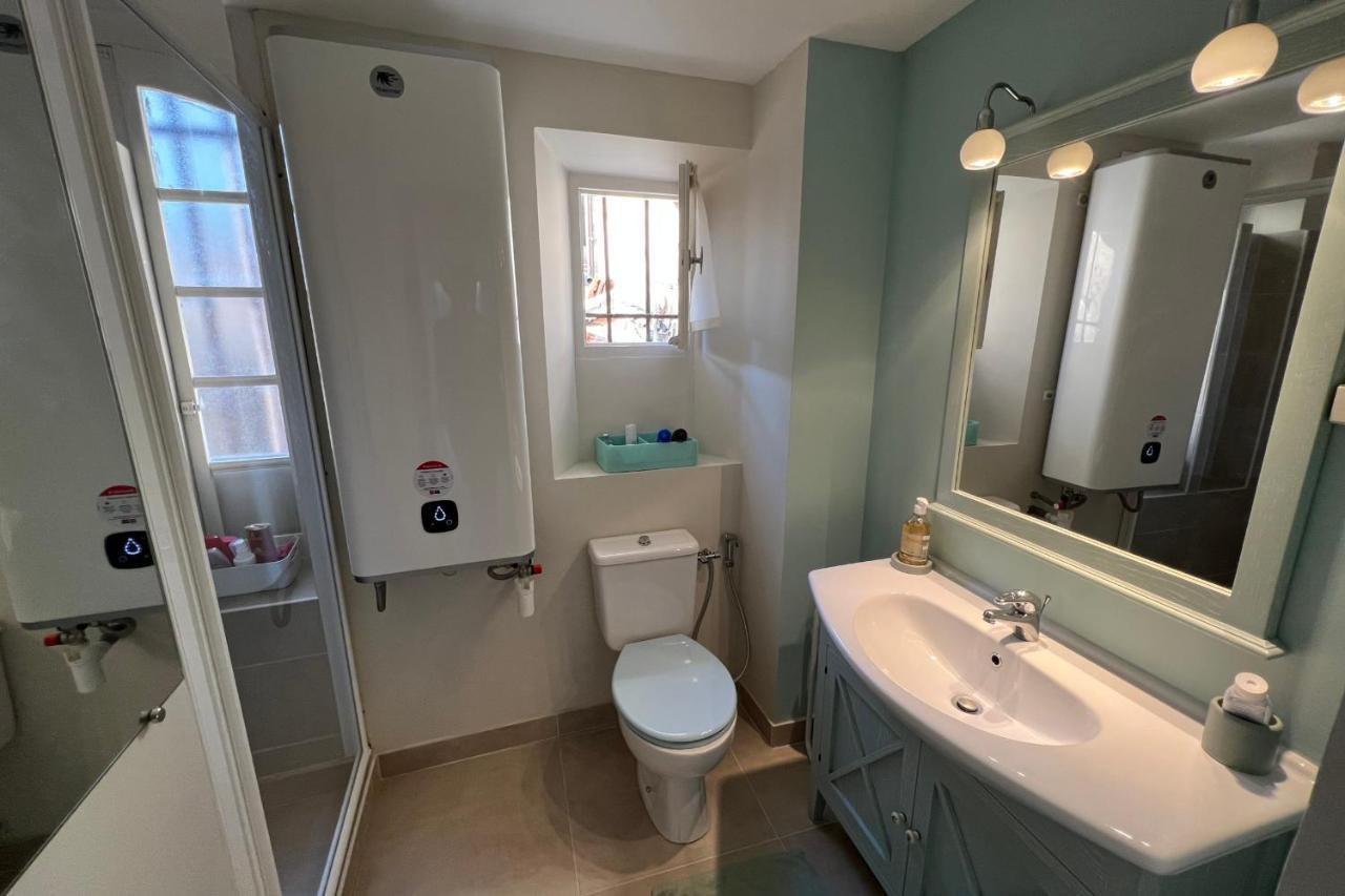 C054-Bel Appartement Lumineux Au Coeur Du Suquet 戛纳 外观 照片